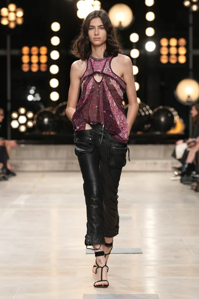 Look 2